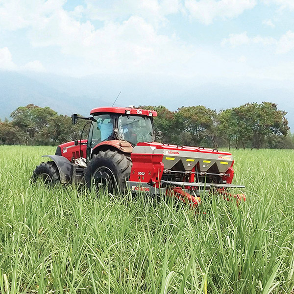 Fertilizer for 1 to 3 products NPK, for three points